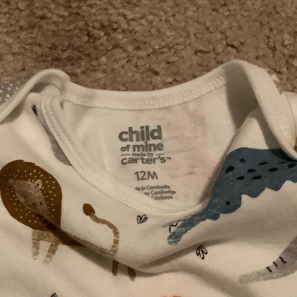 ☀️2 Child of mine and 2 Gerbers Organic onesies - Picture 4 of 7